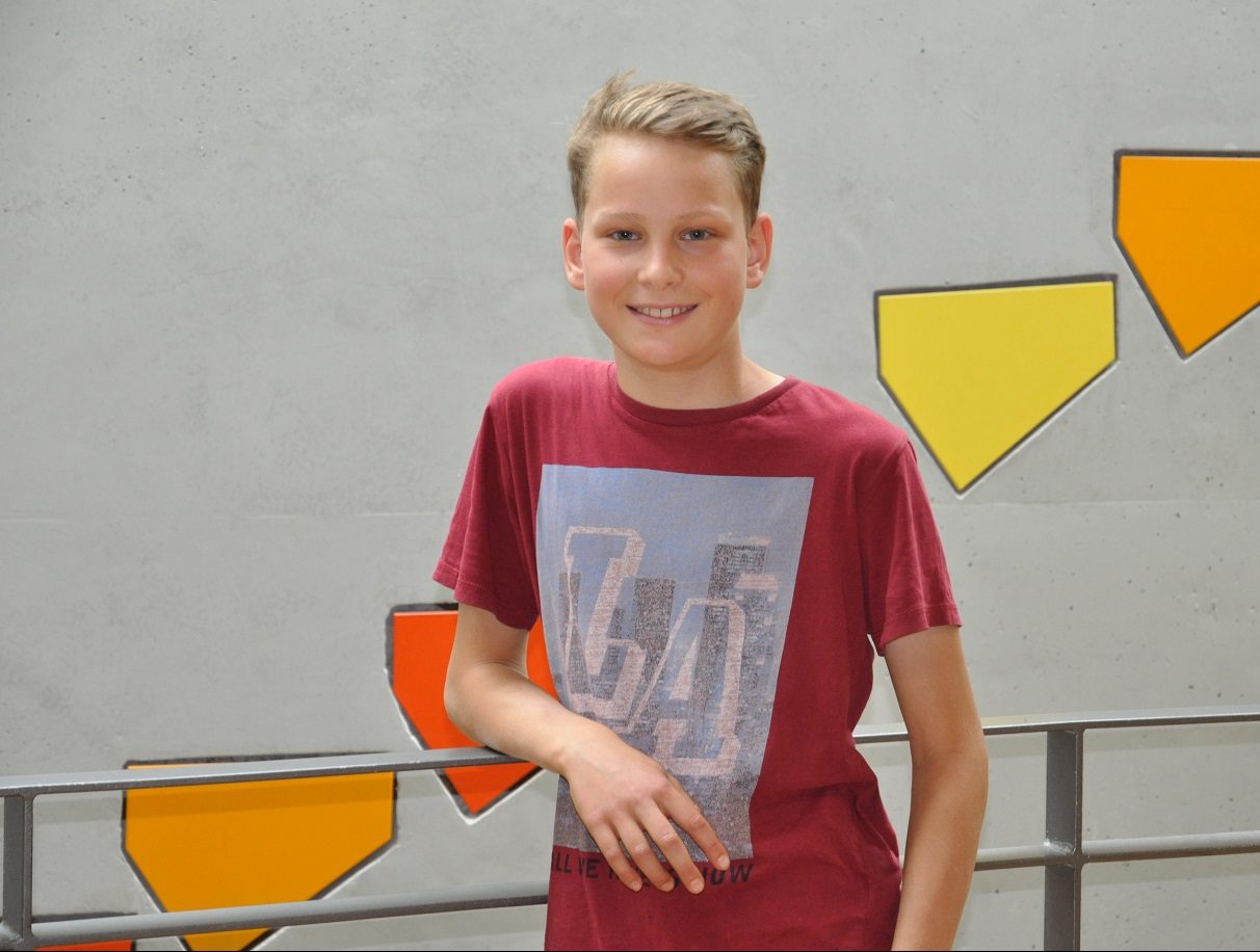 Schüler Anton Hax Schüler Anton Hax